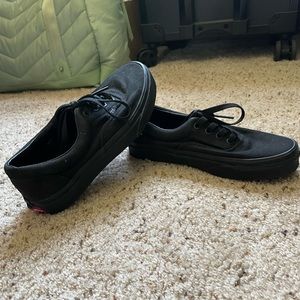 Low vans black